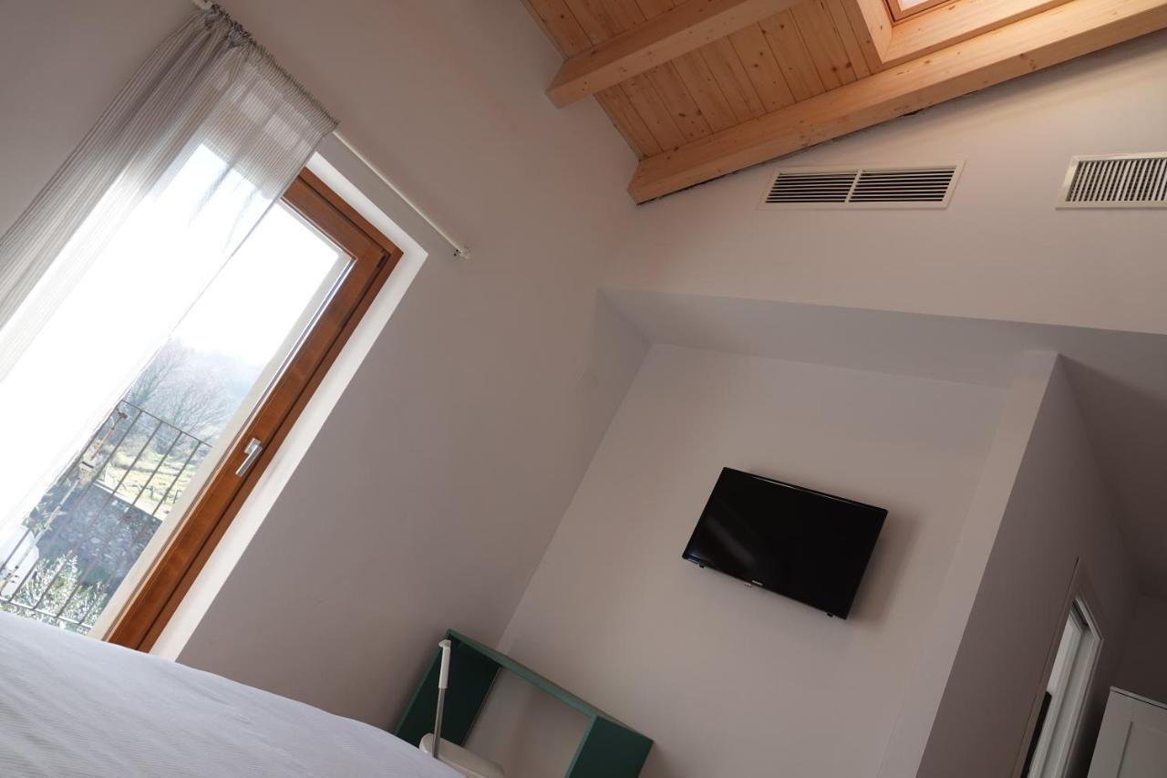 Casale Bella.Vista Bed & Breakfast Pianello Del Lario Exterior photo
